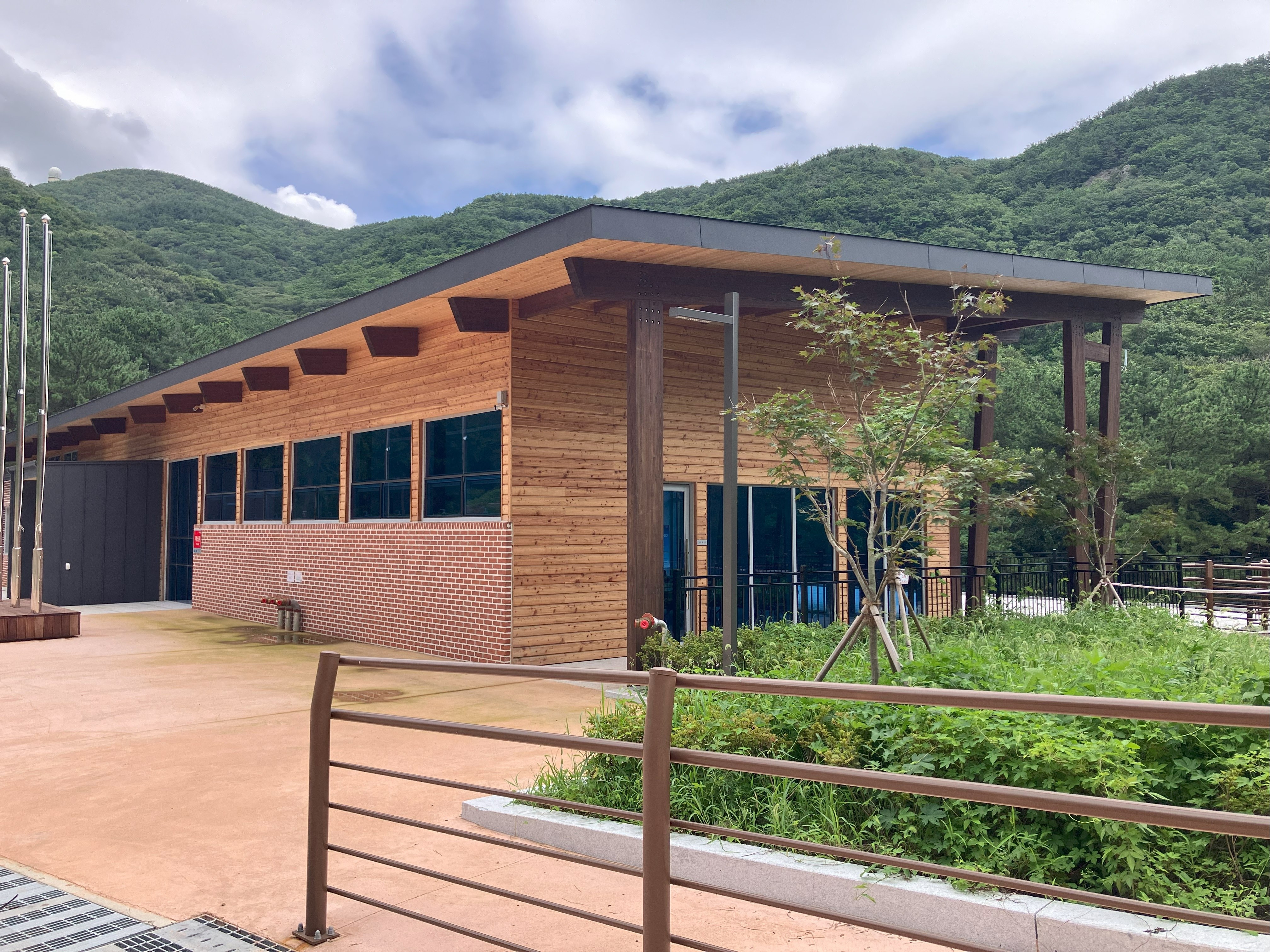 부산 승학산 국립 산림치유센터 신축 현장 사진 5
